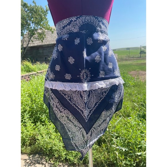 Vintage Blue Bandanna Half Apron Western Farmhouse - Picture 15 of 16